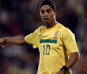 体育娱乐平台-跨越维度的神迹，萨拉赫的绿茵绝杀与Uzi的40分钟逆袭，双界狂澜，萨拉赫绝杀与Uzi四十分钟逆袭的神迹交响